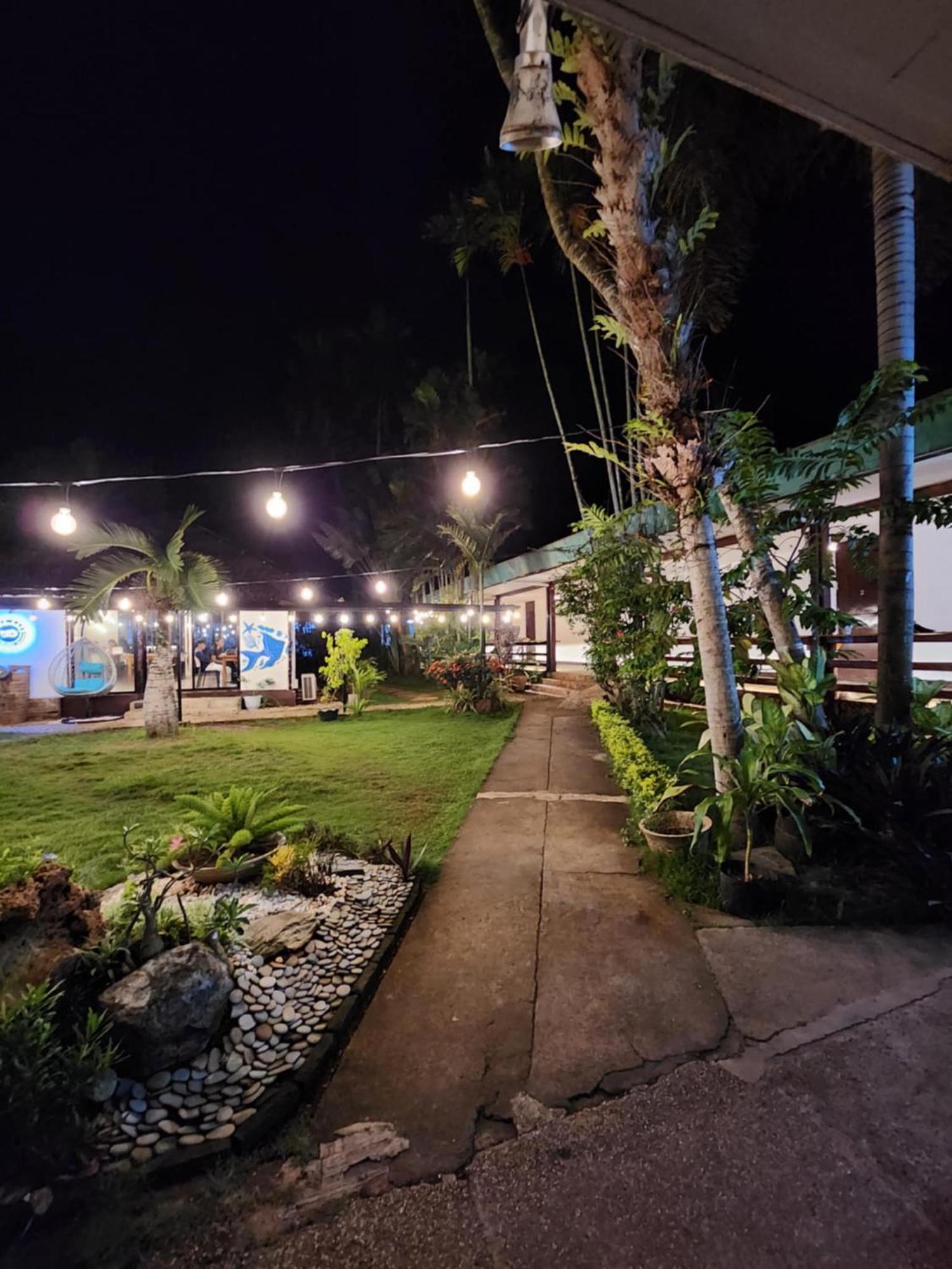 Reef Hostel Puerto Princesa Εξωτερικό φωτογραφία